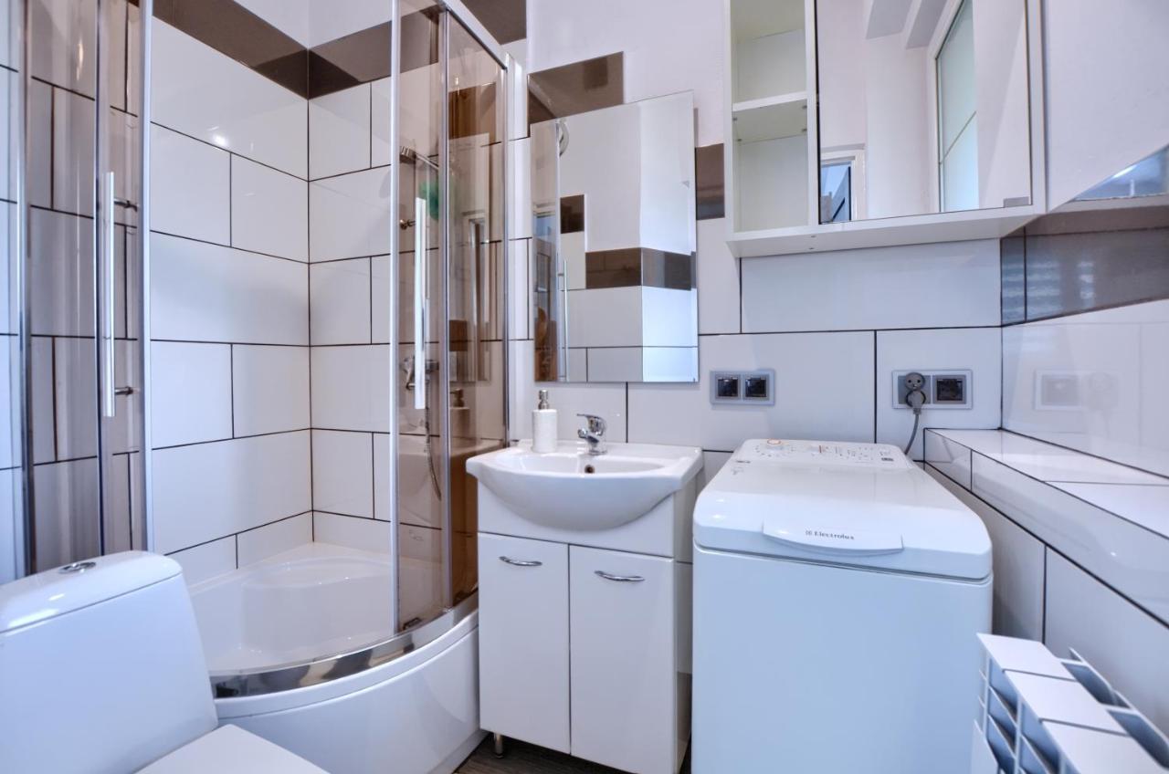 Ceglany Apartament اوسترزوكي دولن المظهر الخارجي الصورة