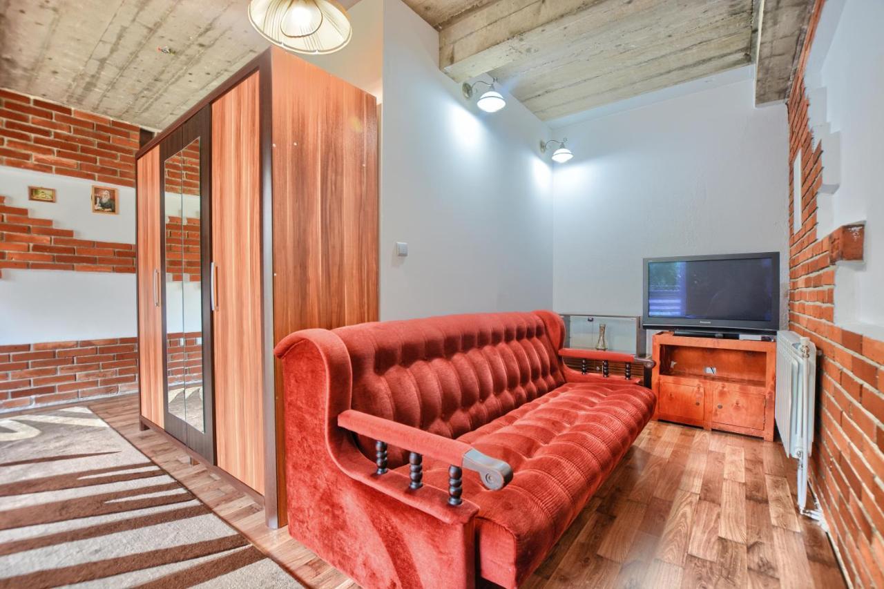 Ceglany Apartament اوسترزوكي دولن المظهر الخارجي الصورة
