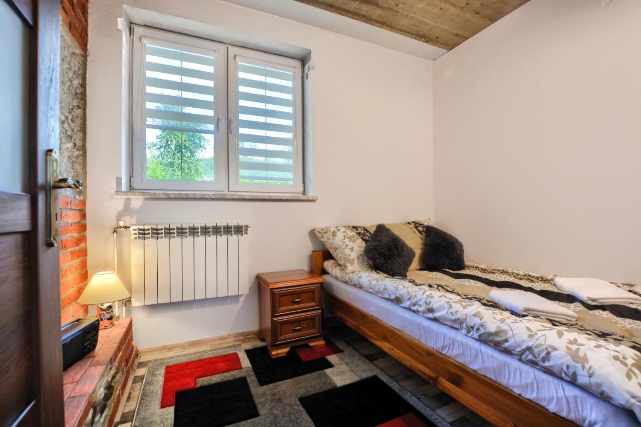 Ceglany Apartament اوسترزوكي دولن المظهر الخارجي الصورة